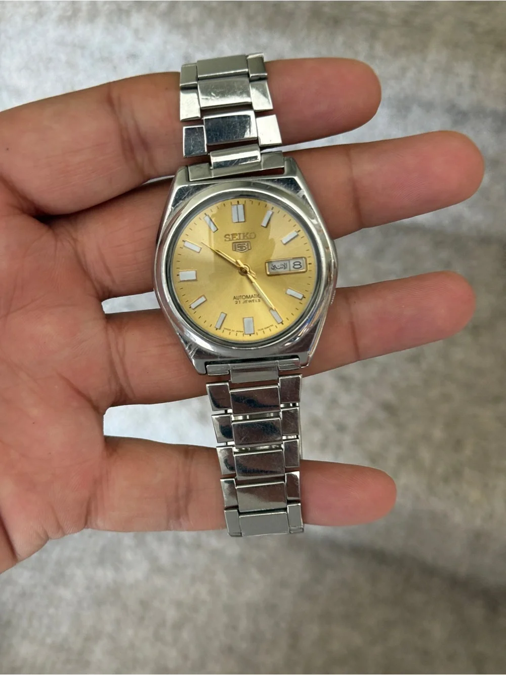 Seiko vintage Golden Sunburst Dial Retro Sports5 Rare Day Date Mens Watch